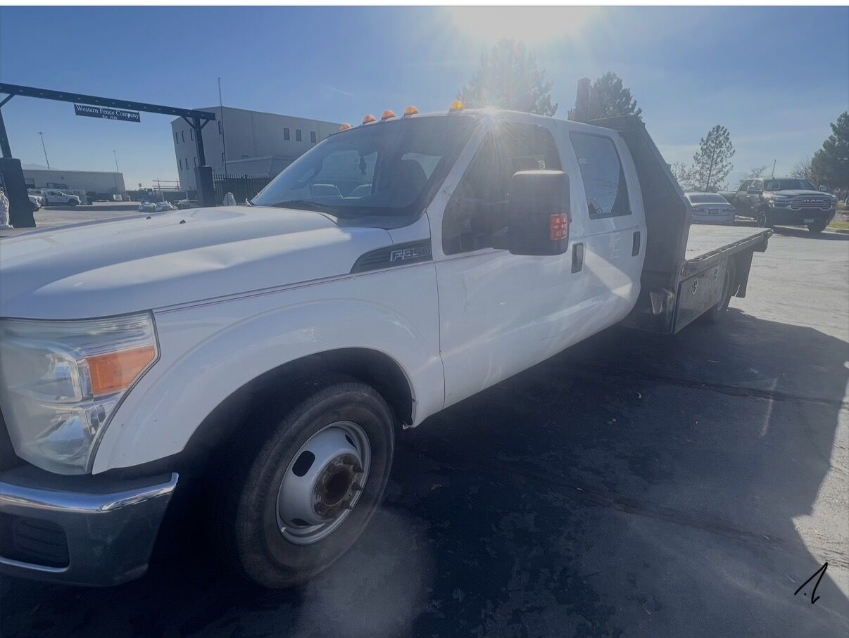 2012 Ford F-350 Super Duty Lariat