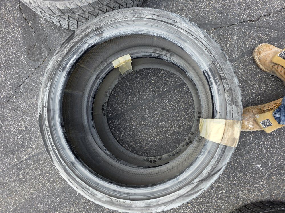 Bridgestone Blizzak WS80 235/40R18 Winter Snow Tires - Used Pair