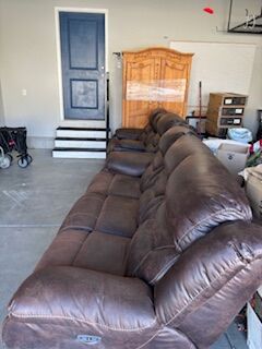 Reclining couch & loveseat set