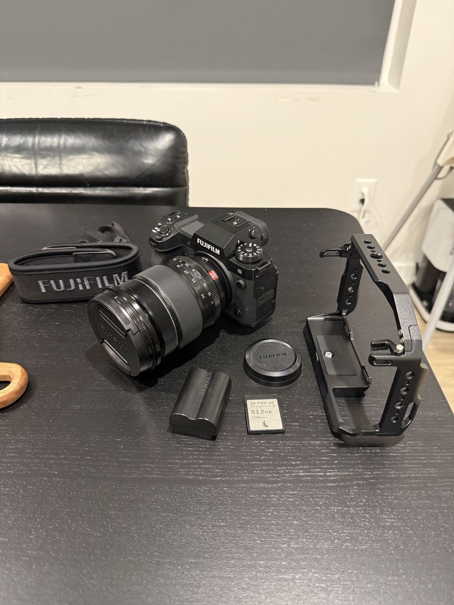 Fuji Film X-H2S  W/ 16-55 F2.8 WR Lens