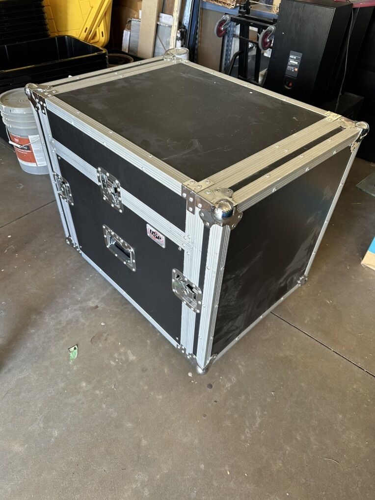 OSB Slant Mixer Rack Case