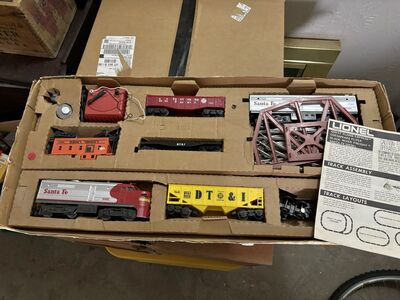 lionel santa fe double diesel 8861