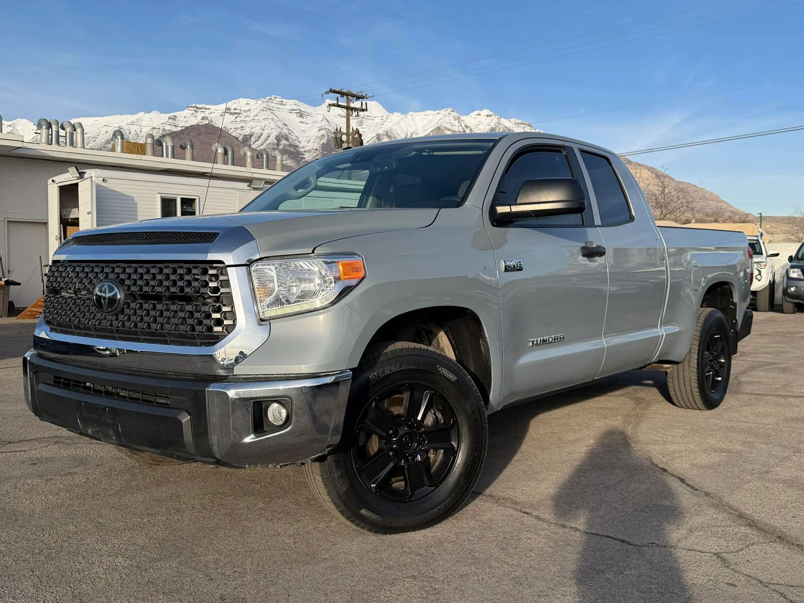 2018 TOYOTA TUNDRA SR5