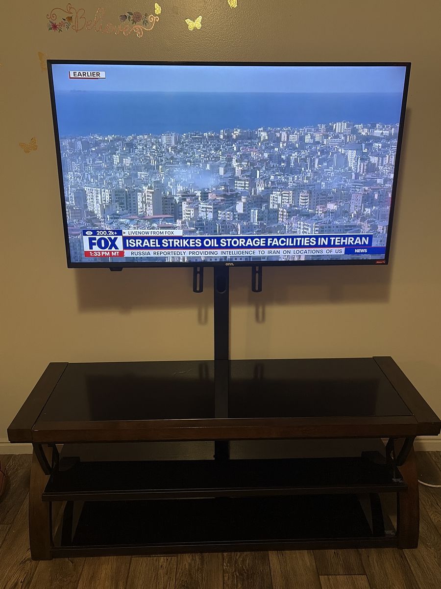 40 Inch Tv And Mount Stand