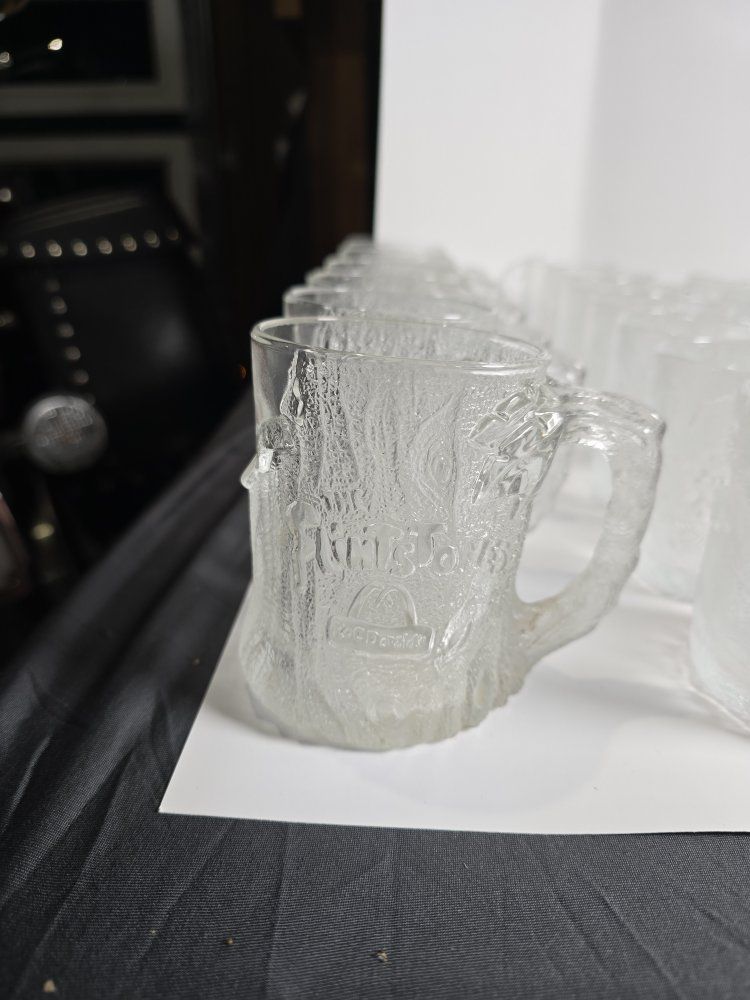 Main image 3