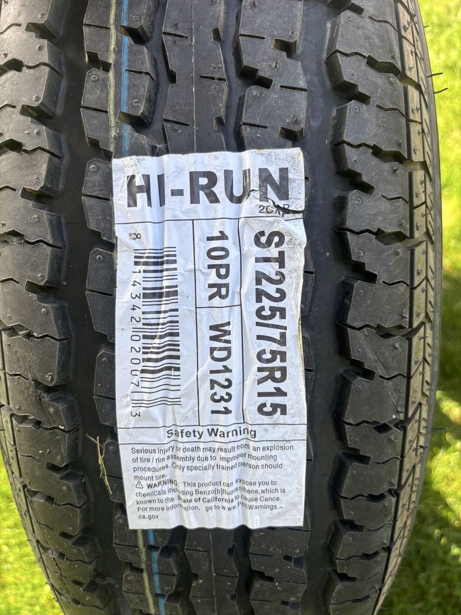 Trailer tire and wheel