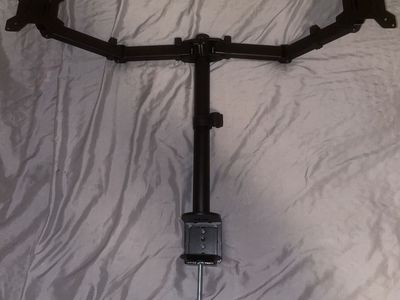 Dual Moniter Mount