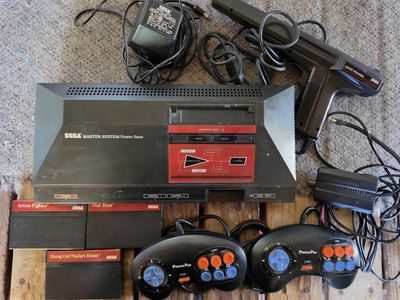 Located in provo.
Worked fine last time I used it. No longer have a old TV.
200 firm. May consider trades
