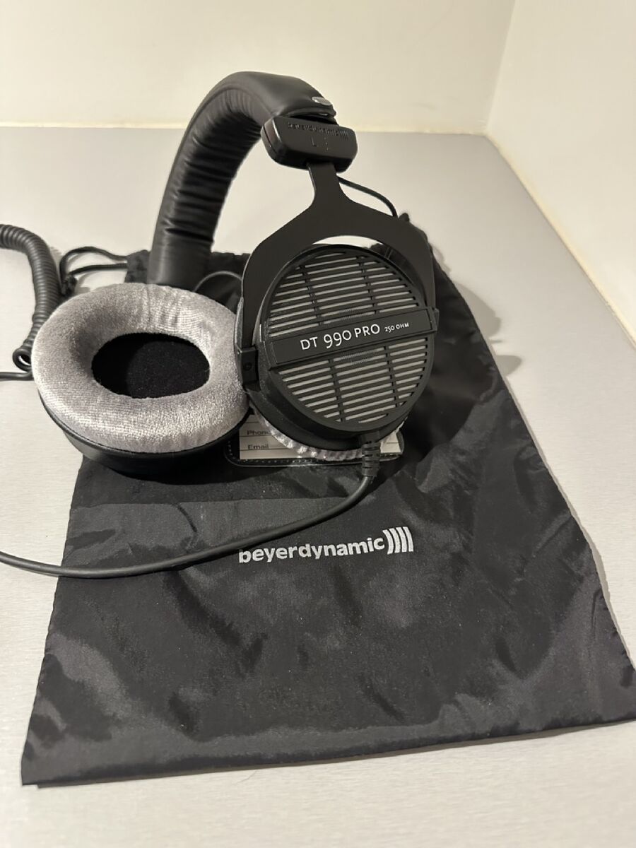 Beyerdynamic DT 990 PRO Studio Headphones