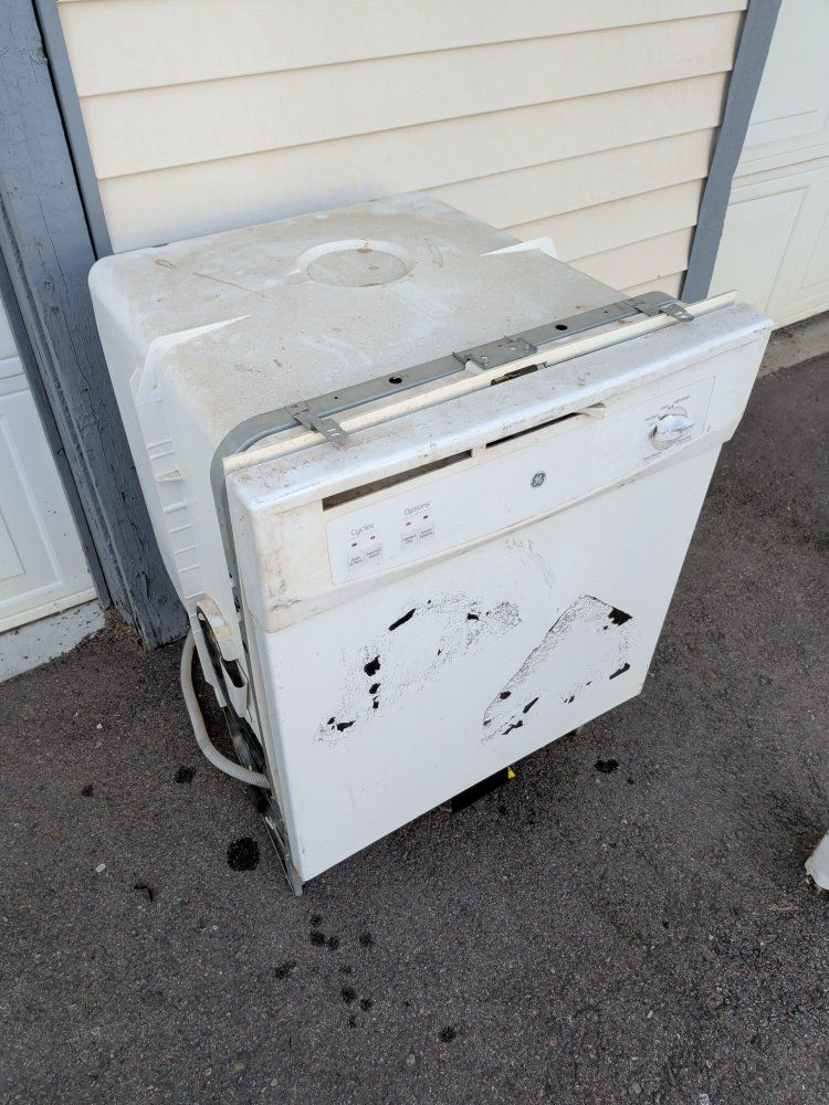 Free Dishwasher