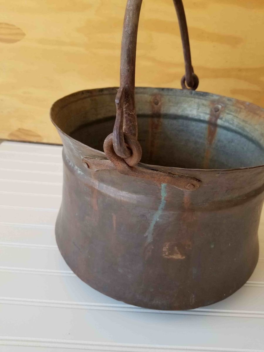 Main image 3