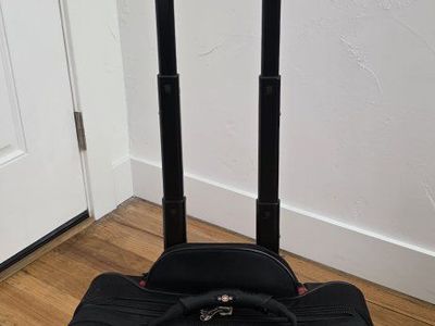 Swiss Gear Black Rolling Business Briefcase Carry-On Luggage with Telescopic Handle