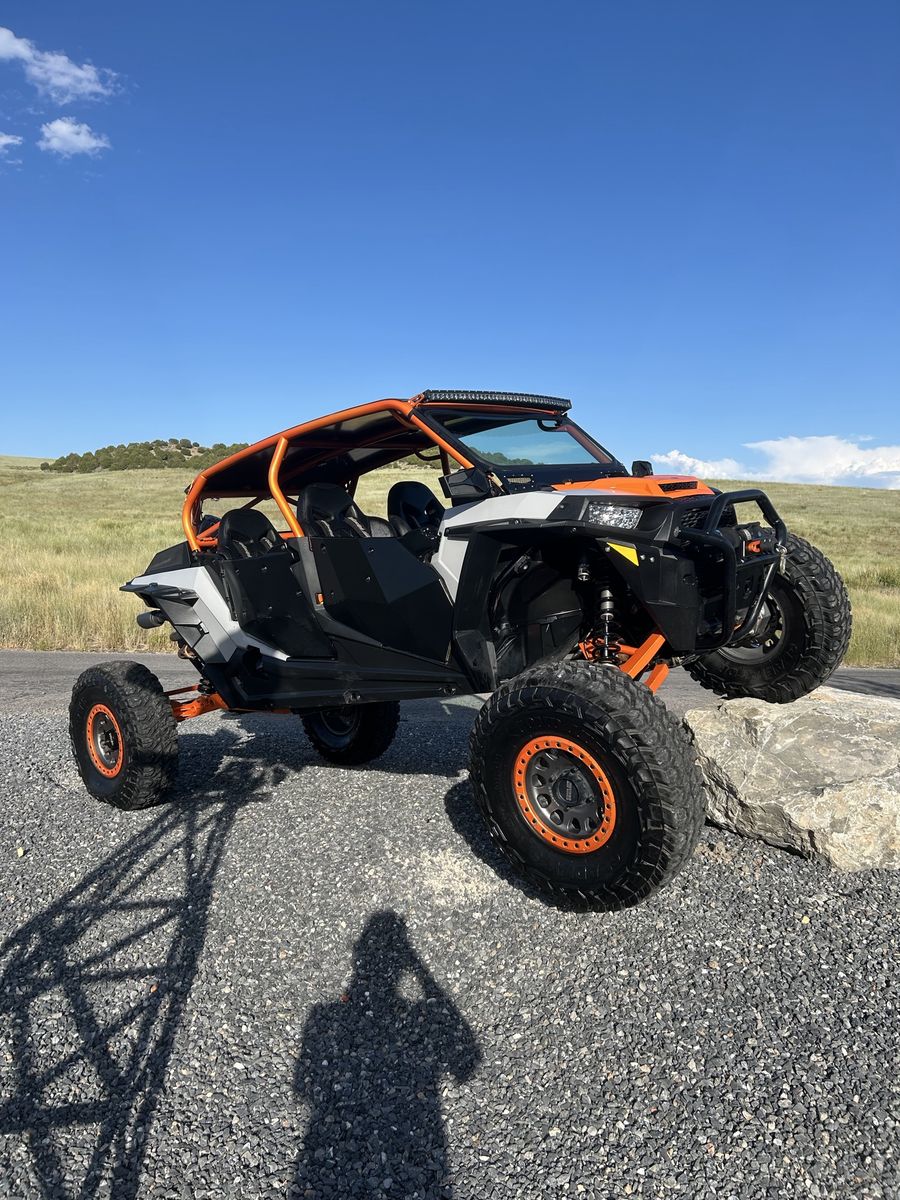 2018 Polaris RZR turbo