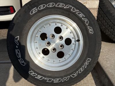 1998 JEEP WRANGLER WHEELS AND TIRES