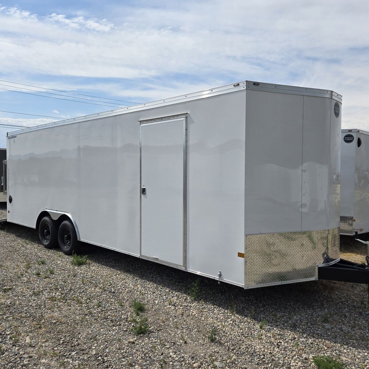 2026 ROADFORCE 8.5X24 Wells Cargo Enclosed Trailer (( 10K ))