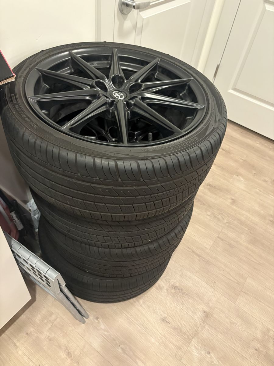 Toyota tires + rims 225/40/R18