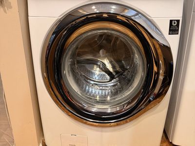 Samsung WF42H5200AW/A2 Front Load Washer 4.2 cu. ft. White VRT Steam