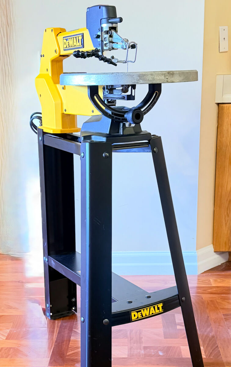 Dewalt Scroll Saw with stand