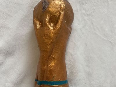 Papper mache Worldcup trophy