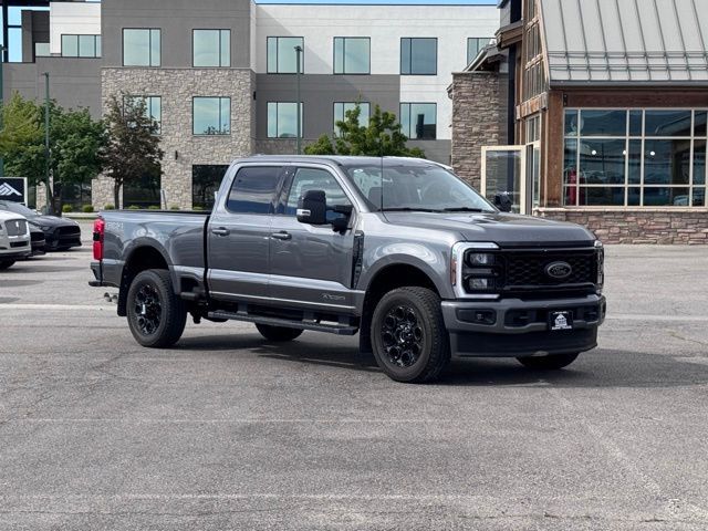 2025 Ford F-350 Super Duty Lariat