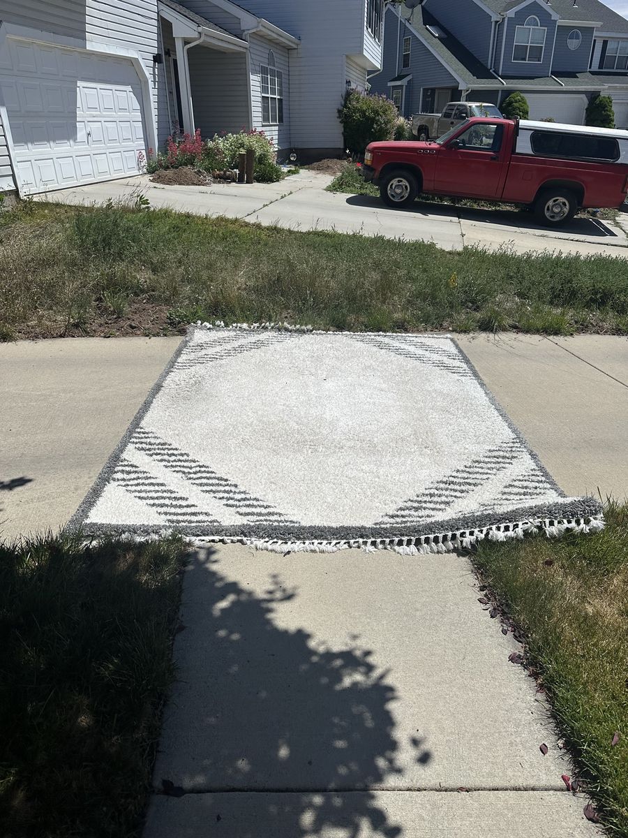 Geometric White & Gray Shag Area Rug - Cozy & Modern Home Decor
