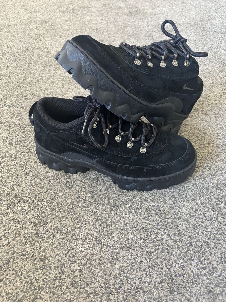 Nike Lahar Low “Triple Black” Women’s Size 5.5 Boots