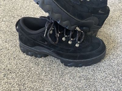 Nike Lahar Low “Triple Black” Women’s Size 5.5 Boots