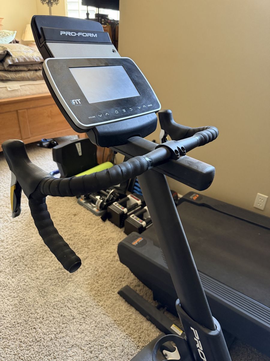 ProForm Le Tour De France Exercise Bike - iFit Touch Display
