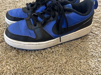 Nike Blue Black Shoes