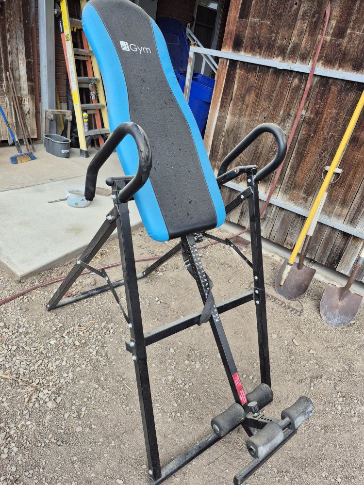 iGym Inversion Table - Blue/Black, Adjustable for Back Pain Relief & Decompression