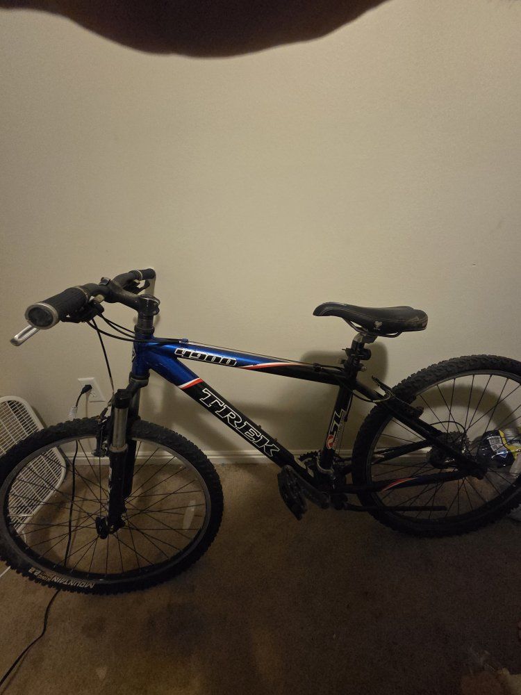 Three  different types of Trek Mountain bikes