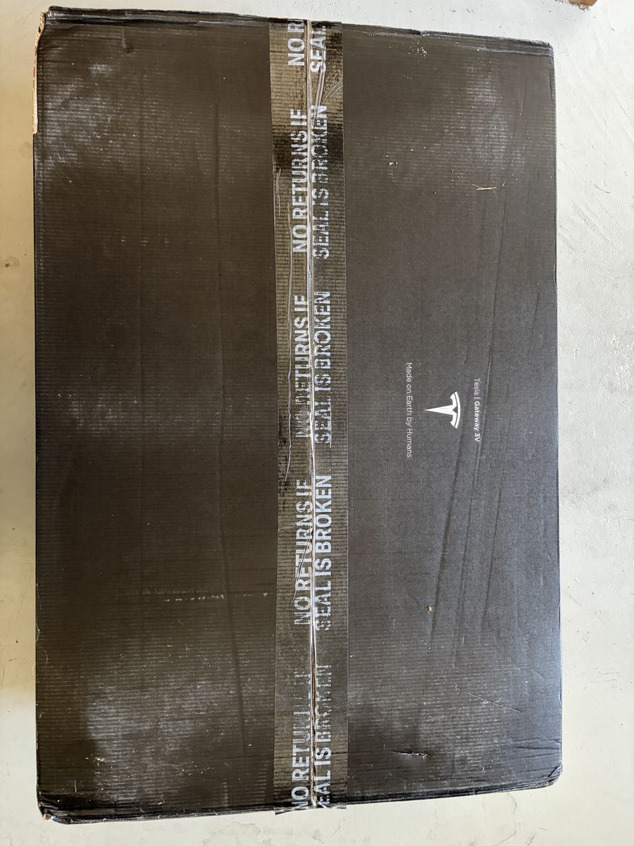 New Tesla PowerShare Gateway 3V