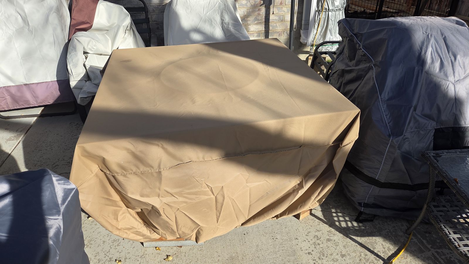 Outdoor LP Gas Fire Pit Table