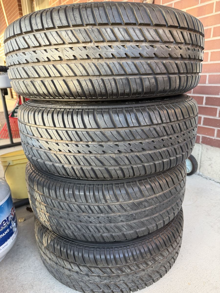 215/65R15 Cooper Cobra FREE Set Of 4
