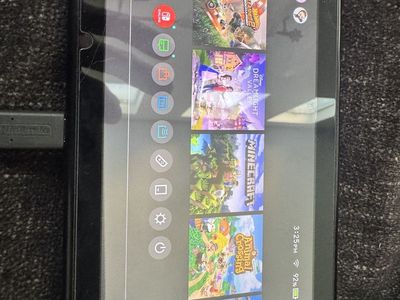 Nintendo Switch Console with carrying case No Joycons - Original Box Included