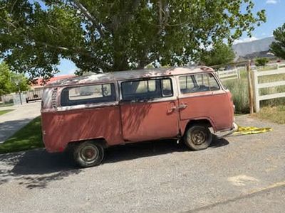 1968 Volkswagen Van - Project Car - No engine, but transmission is with the vehicle.