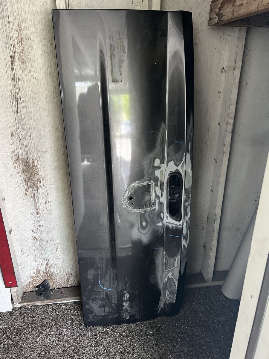 Ram Bighorn Tailgate 2016