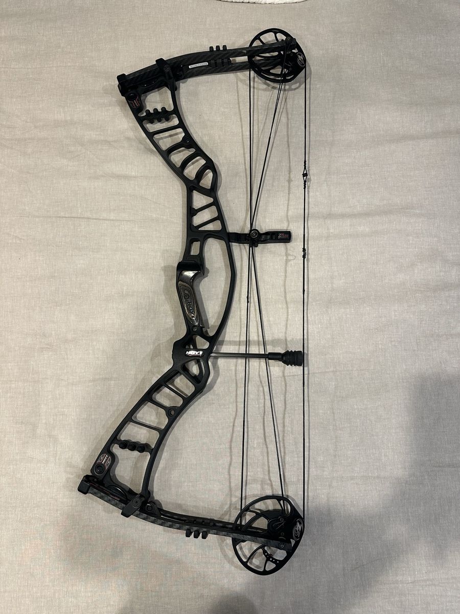Hoyt Nitrum 34 LD (Long Draw) – $400