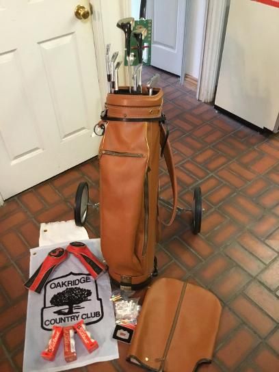 GOLF ENSEMBLE-BAG,CLUBS,CART o.b.o.