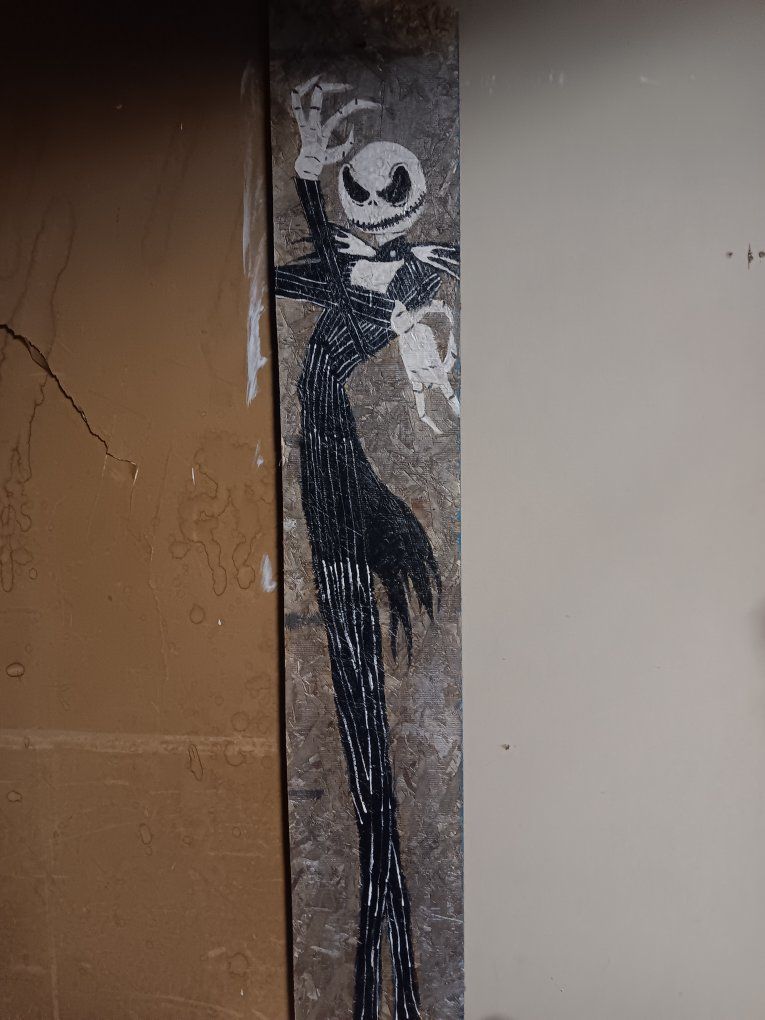 Main image 4