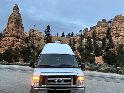 2012 Ford E-Series E-350
