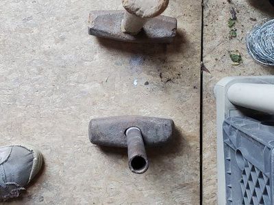 Heavy-Duty Sledgehammers -