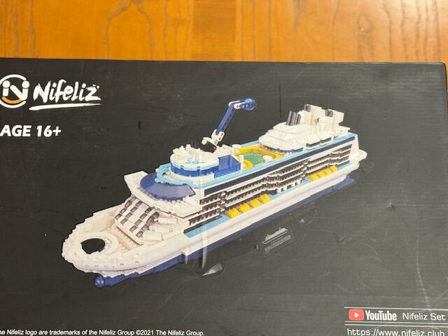 Nifeliz Cruise Ship Building Brick Set (non-brand Lego)