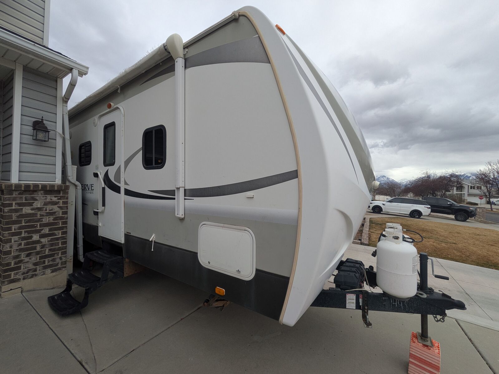 2016 Crossroads RV Rezerve Series M-28 BH