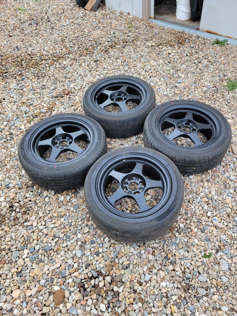 Main image 6