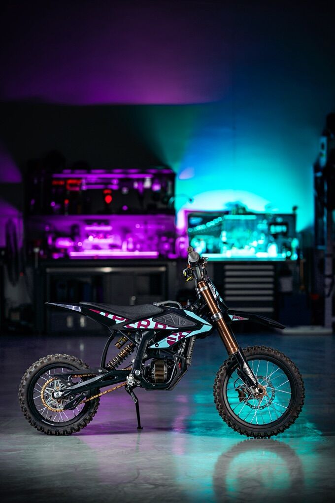 2025 Surron Hyper Bee (Brand New)