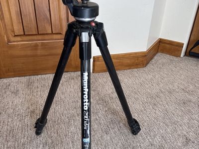 Manfrotto 290 Extra Tripod