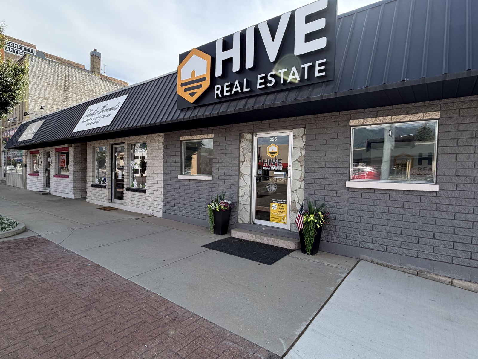 PRIME Mainstreet Office Space 285 N Main