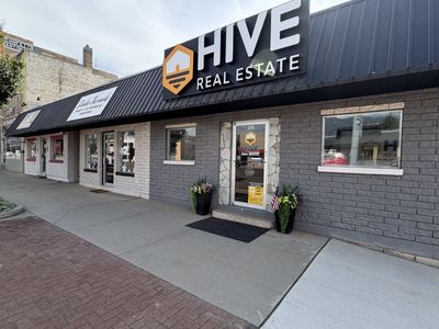 PRIME Mainstreet Office Space 285 N Main