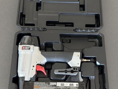 Porter Cable 18 Guage 1-1/2 in. Narrow Crown Stapler